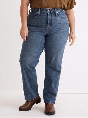 Madewell Curvy Perfect Vintage Straight Jean 22W